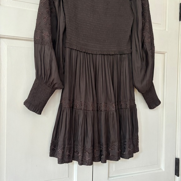 Ulla Johnson Noir Angelica Mock Neck Smocked Mini Dress Size 2 Embroidered Brown - Picture 12 of 16